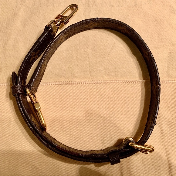 Louis Vuitton Strap - Picture 1 of 8